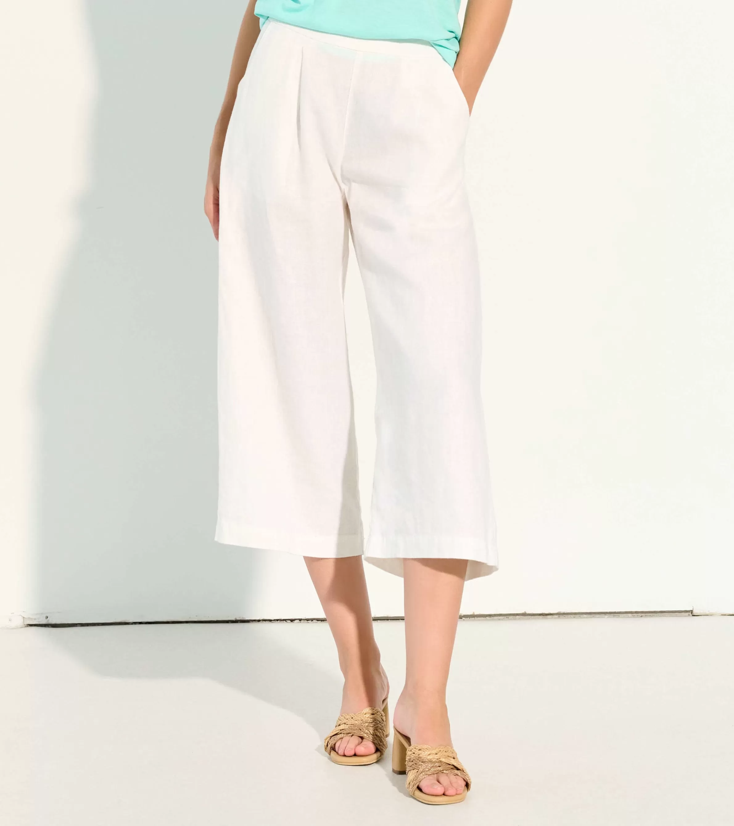 Women Hatley Bottoms*Cropped Wide Leg Pants - White