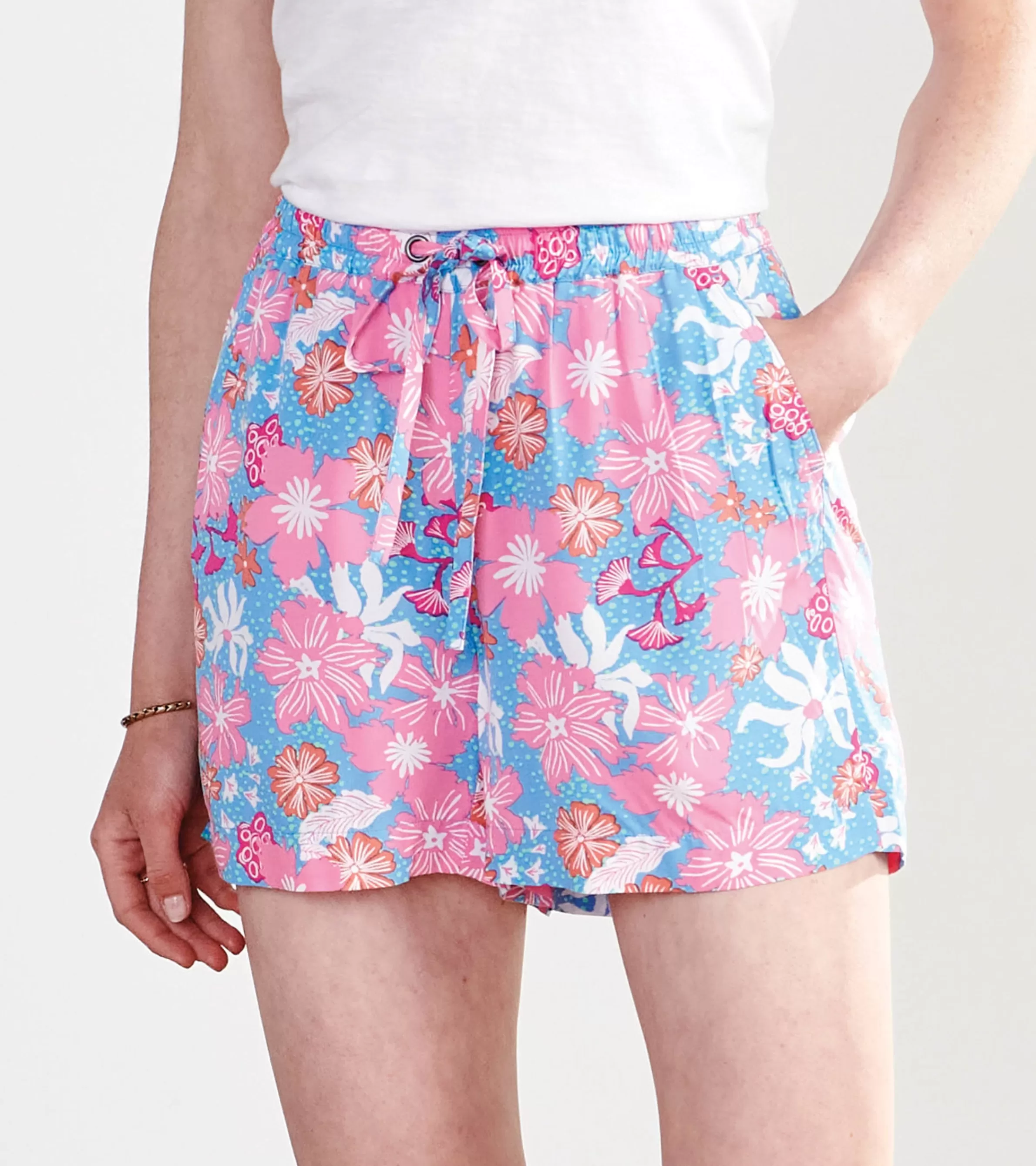 Women Hatley Bottoms*Mia Shorts - Wild Garden